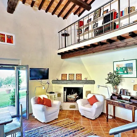 Il Tiglio Villa Monticchiello